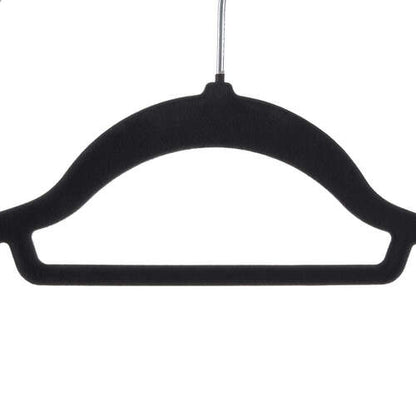 Perchas de terciopelo negro Mocka Store